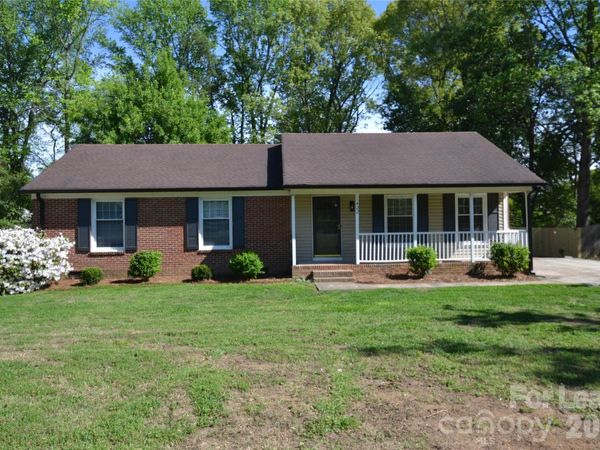 1422 Thermal Road , Charlotte, NC 28212