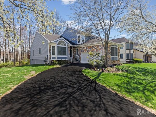 36 Lavender Drive, South Brunswick, NJ 08540