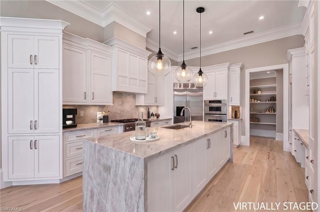 2045 Isla Vista Ln, Naples, FL 34105 Photo