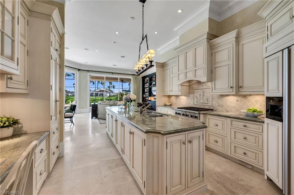 2045 Isla Vista Ln , Naples, FL 34105 Photo