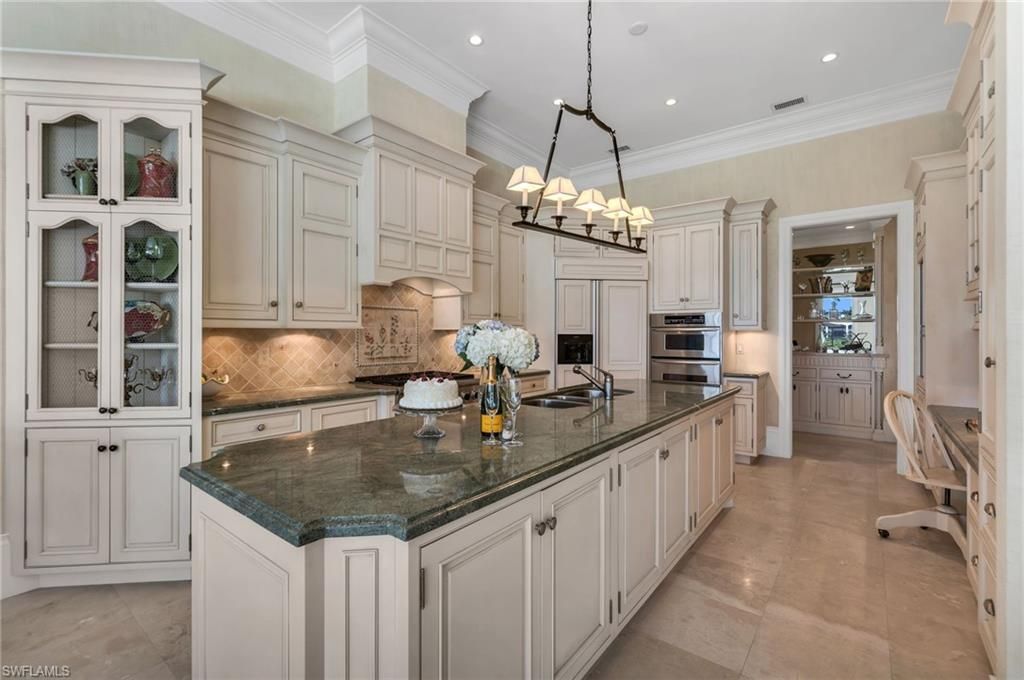 2045 Isla Vista Ln , Naples, FL 34105 Photo