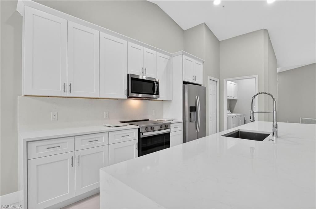 4655 Hawks Nest Way, Unit 202, Naples, FL 34114 Photo