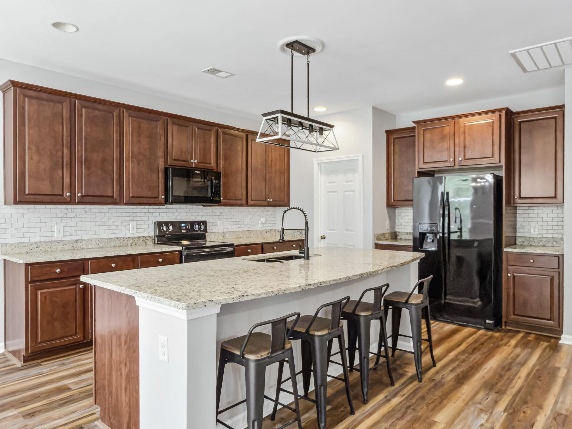 1384 Wild Goose Trail Photo 5