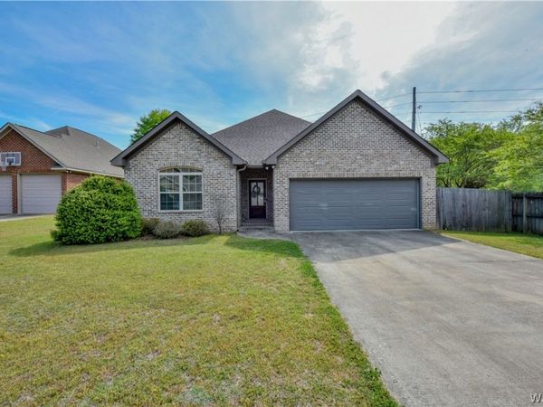 5405 Moores Circle, Northport, AL 35473