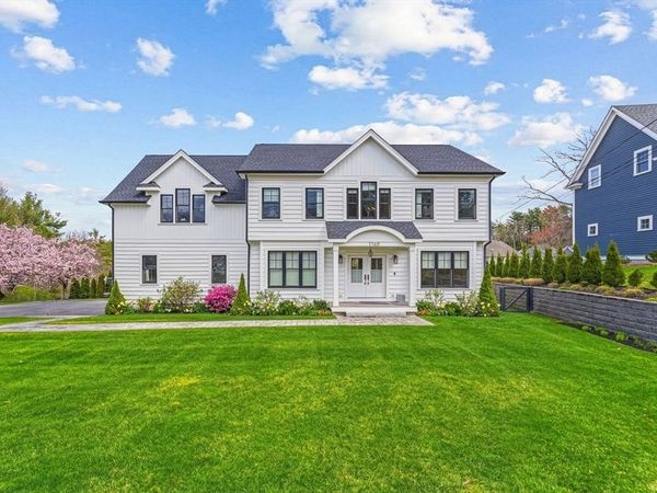 1160 Pleasant St, Canton, MA 02021