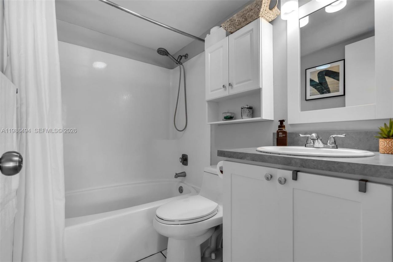 16341 Wood Walk , Miami Lakes, FL 33014 Photo