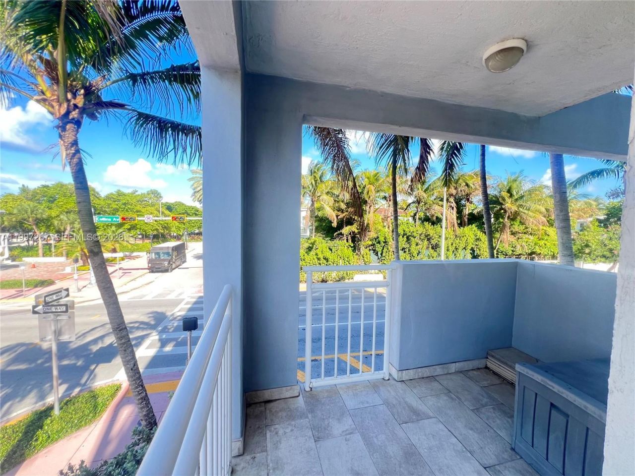 7832 Collins Ave, Unit 304, Miami Beach, FL 33141 Photo