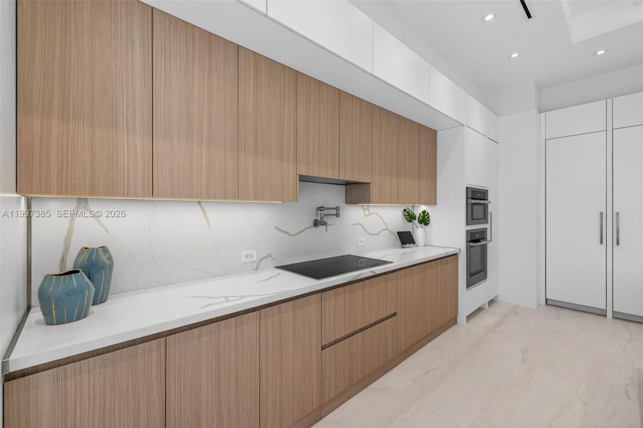 2757 NE 34 Street , Fort Lauderdale, FL 33306 Photo