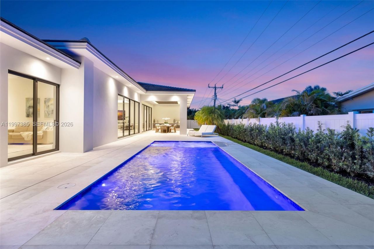 2757 NE 34 Street , Fort Lauderdale, FL 33306 Photo