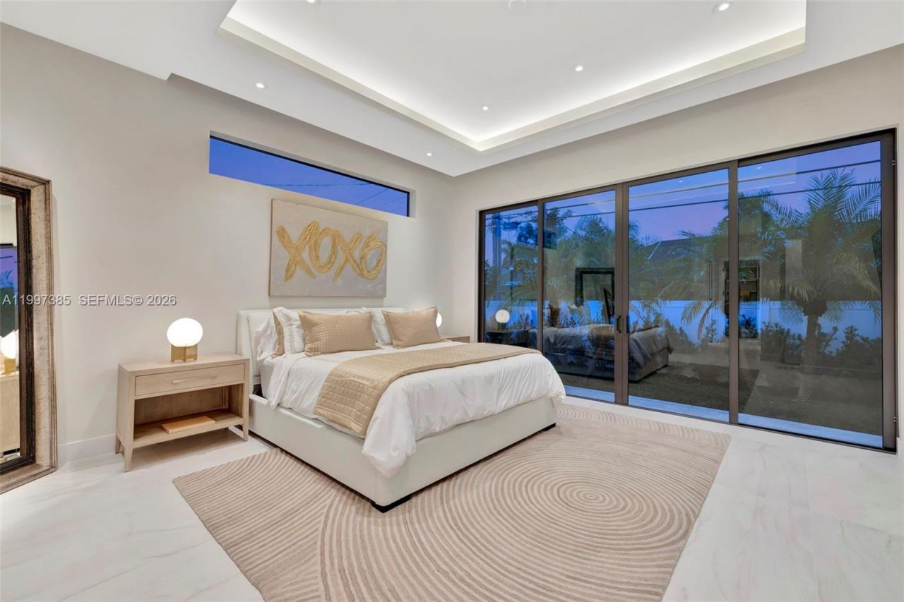 2757 NE 34 Street , Fort Lauderdale, FL 33306 Photo