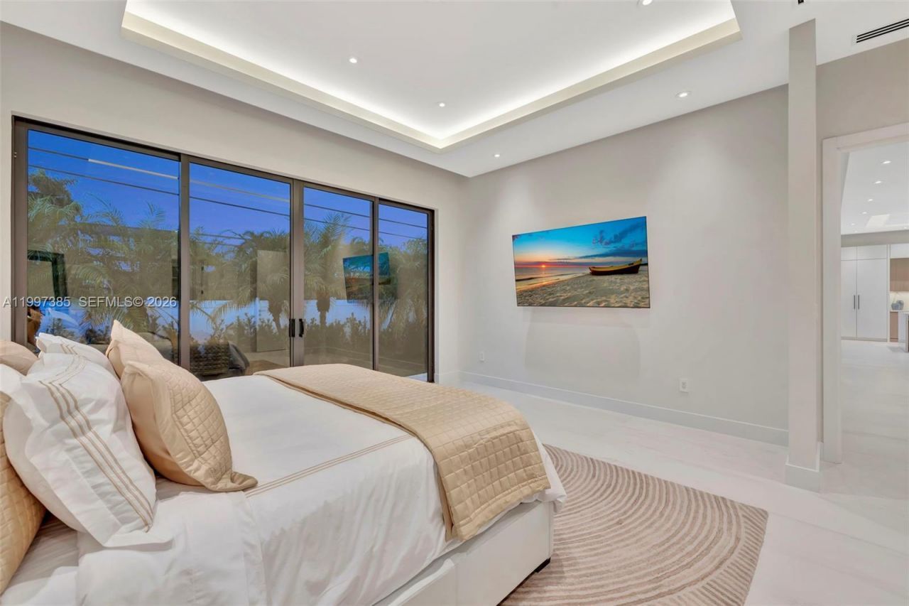 2757 NE 34 Street , Fort Lauderdale, FL 33306 Photo