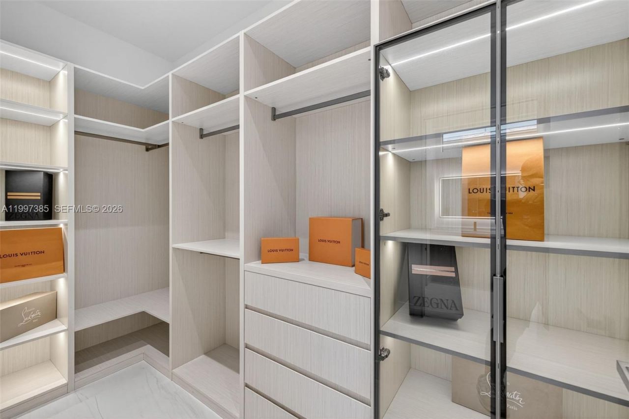 2757 NE 34 Street , Fort Lauderdale, FL 33306 Photo