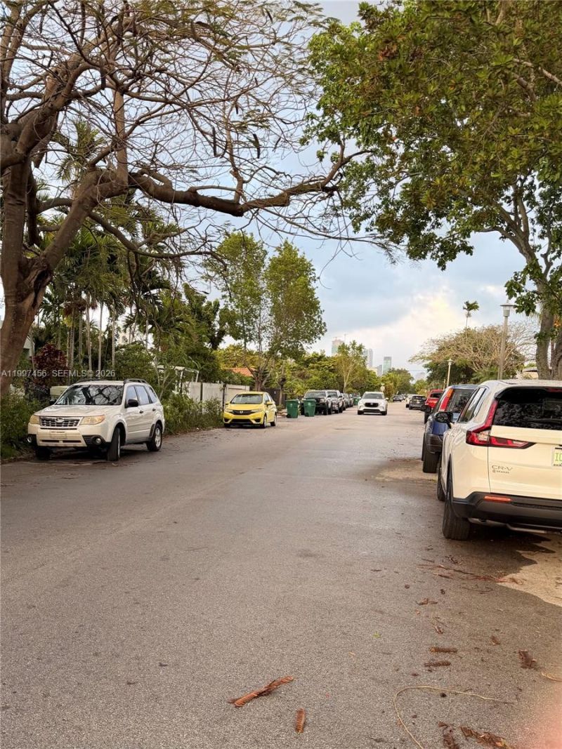 2160 SW 17th St, Unit 2162, Miami, FL 33145 Photo