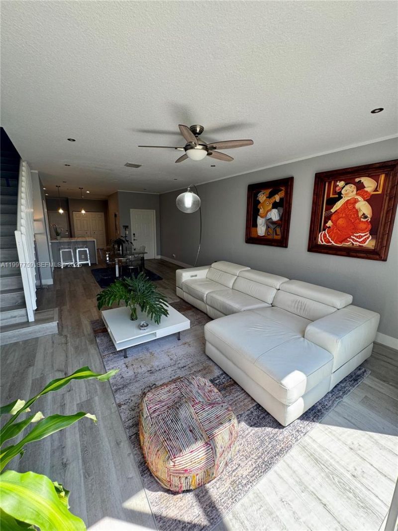 2469 Cordoba Bnd, Unit 2469, Weston, FL 33327 Photo