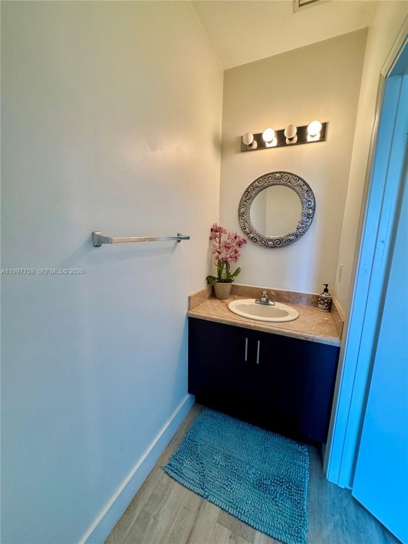 2469 Cordoba Bnd, Unit 2469, Weston, FL 33327 Photo