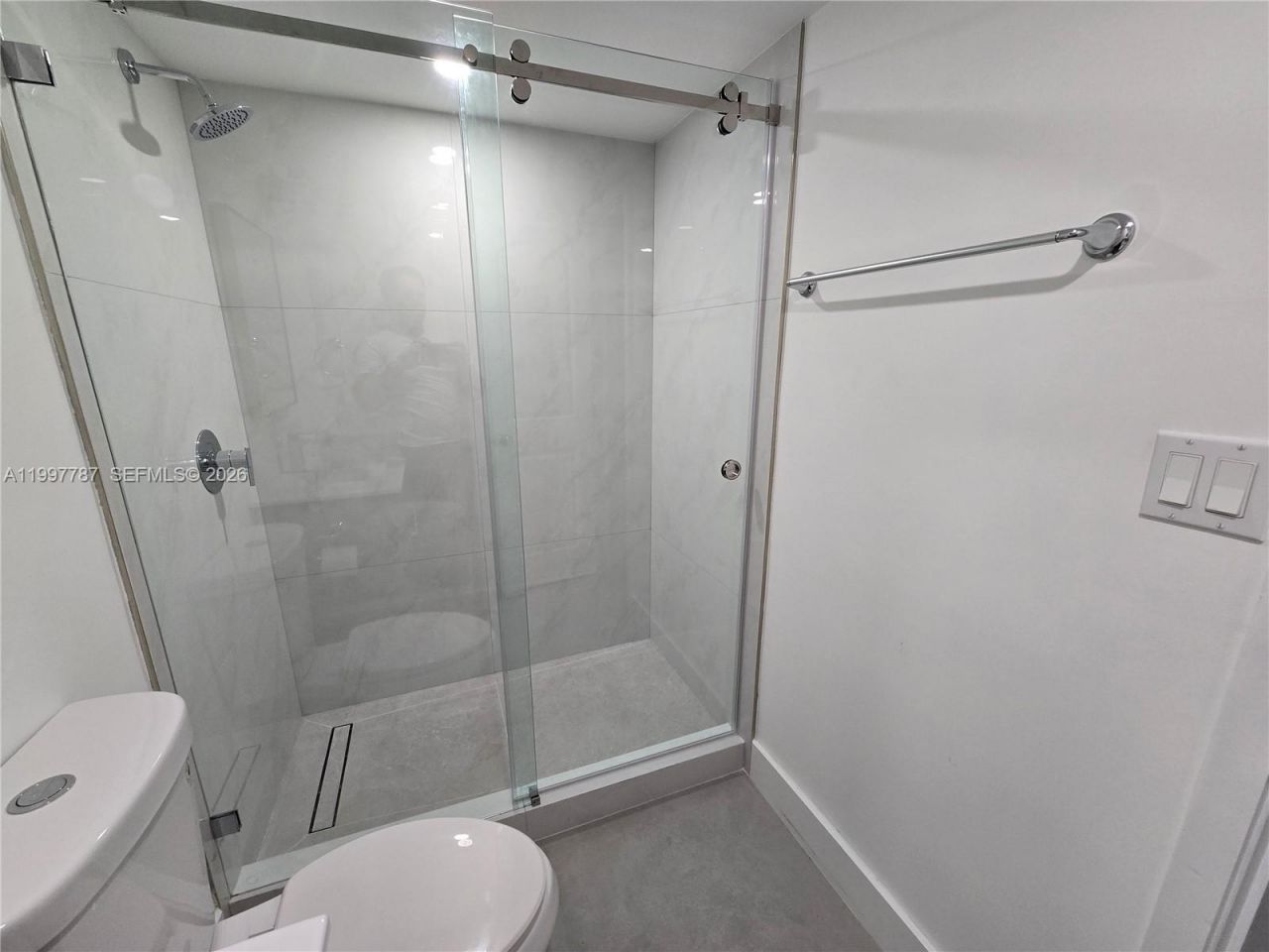 4550 NW 9th St, Unit 304E, Miami, FL 33126 Photo