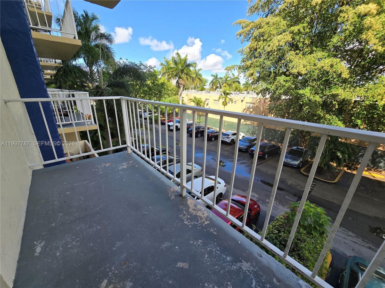 4550 NW 9th St, Unit 304E, Miami, FL 33126 Photo