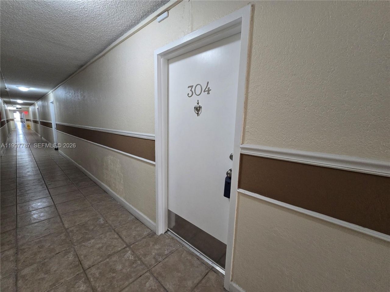 4550 NW 9th St, Unit 304E, Miami, FL 33126 Photo