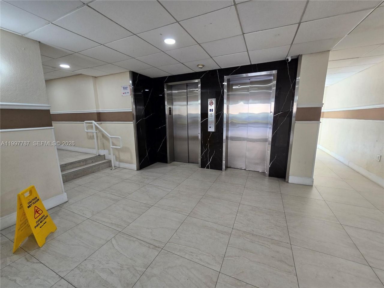 4550 NW 9th St, Unit 304E, Miami, FL 33126 Photo