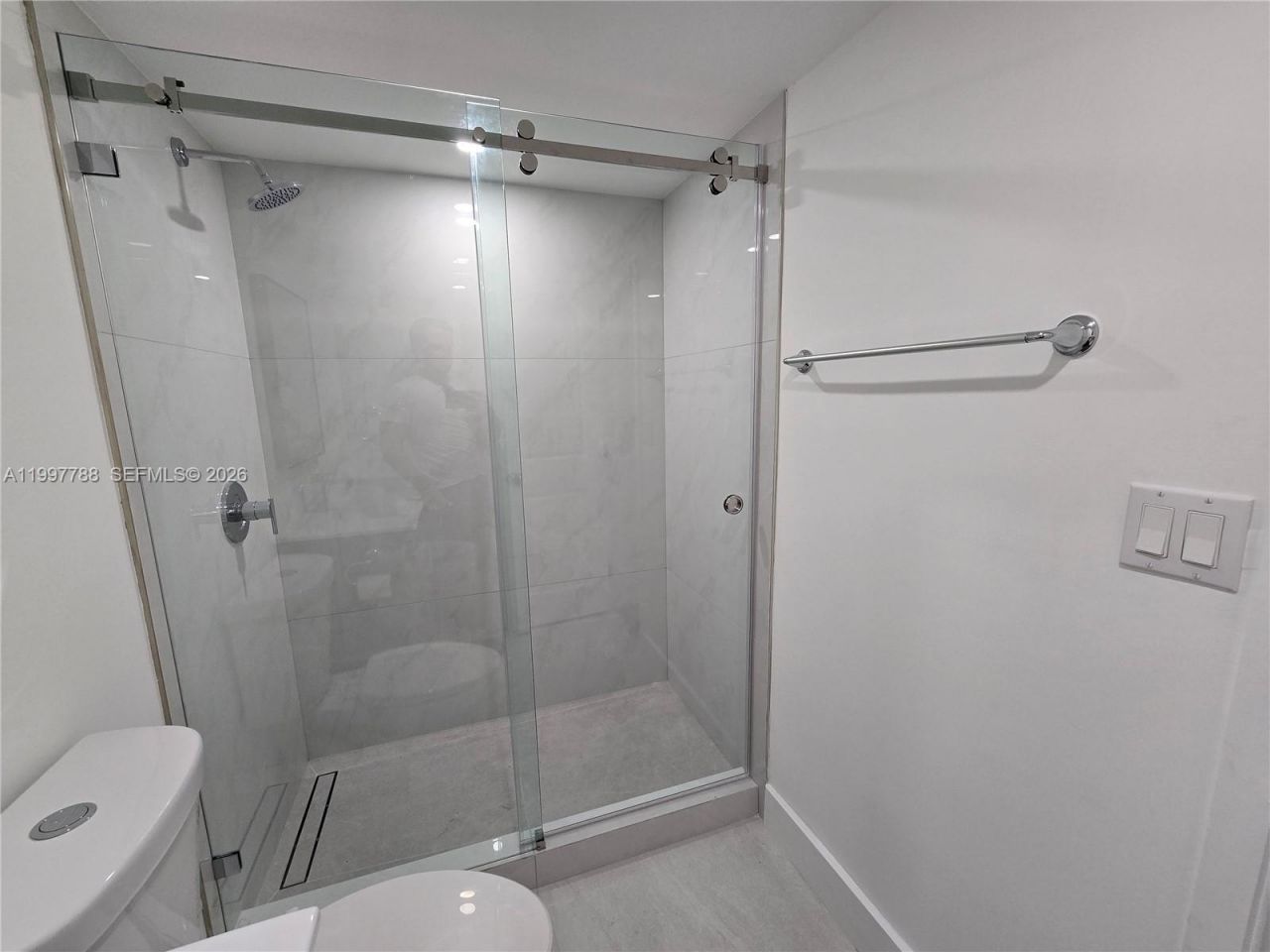 4550 NW 9th St, Unit 311E, Miami, FL 33126 Photo