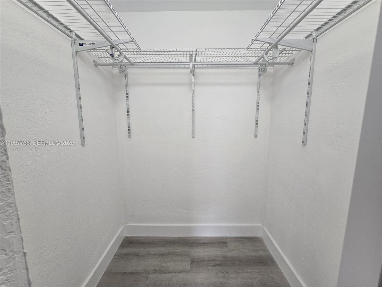 4550 NW 9th St, Unit 311E, Miami, FL 33126 Photo