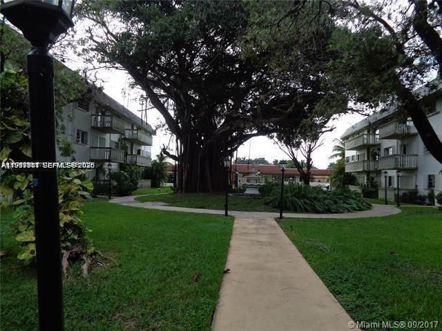 15205 NE 6th Ave , Unit D212, Miami, FL 33162 Photo