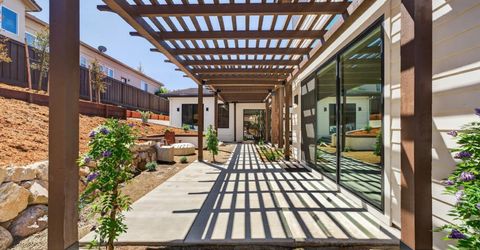 1700 Ridgeview Cir, Auburn, CA 95603 Photo