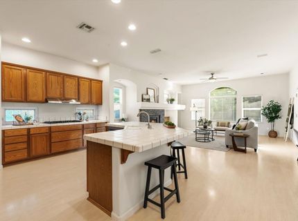 1681 Laporte, Roseville, CA 95747 Photo