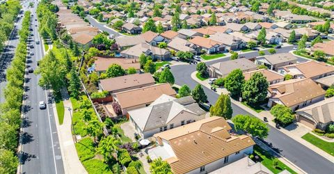 2294 Langtree Dr, Roseville, CA 95747 Photo