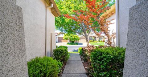 2294 Langtree Dr, Roseville, CA 95747 Photo