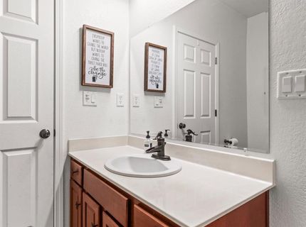 1198 Davmore Ln, Lincoln, CA 95648 Photo