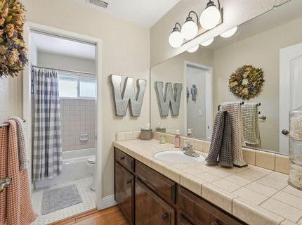 9130 Rancho Dr, Elk Grove, CA 95624 Photo