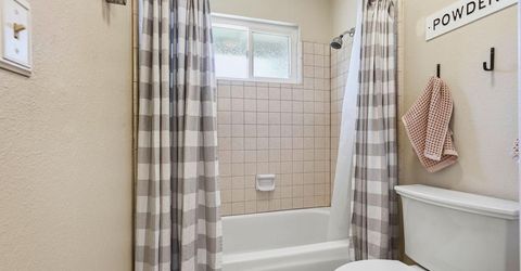 9130 Rancho Dr, Elk Grove, CA 95624 Photo