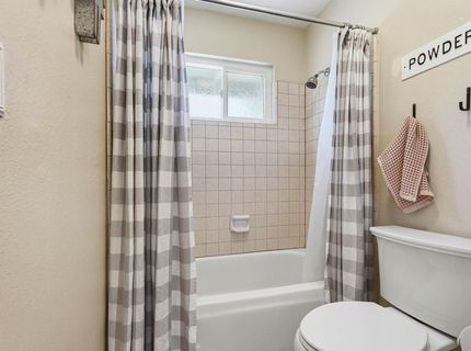 9130 Rancho Dr, Elk Grove, CA 95624 Photo