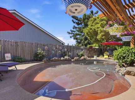 9130 Rancho Dr, Elk Grove, CA 95624 Photo