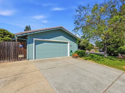 9130 Rancho Dr, Elk Grove, CA 95624 Photo