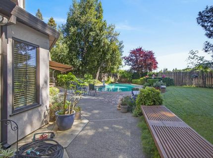 9818 Mira Del Rio Dr, Sacramento, CA 95827 Photo