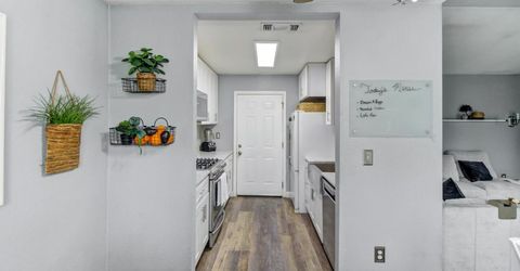 3851 8th Ave, Sacramento, CA 95817 Photo