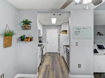 3851 8th Ave, Sacramento, CA 95817 Photo