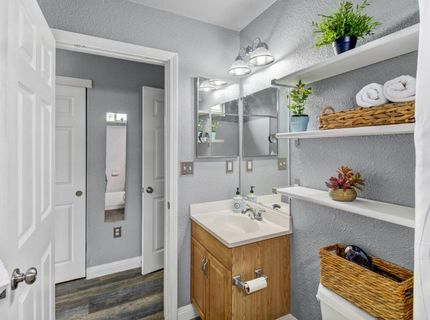 3851 8th Ave, Sacramento, CA 95817 Photo