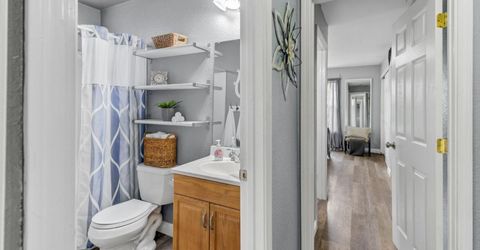 3851 8th Ave, Sacramento, CA 95817 Photo