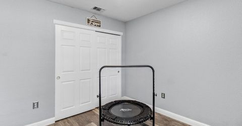 3851 8th Ave, Sacramento, CA 95817 Photo