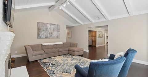 3410 W Country Club Ln, Sacramento, CA 95821 Photo