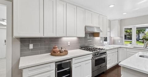 3410 W Country Club Ln, Sacramento, CA 95821 Photo