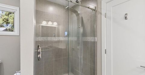 3410 W Country Club Ln, Sacramento, CA 95821 Photo