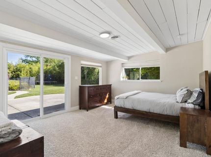 3410 W Country Club Ln, Sacramento, CA 95821 Photo