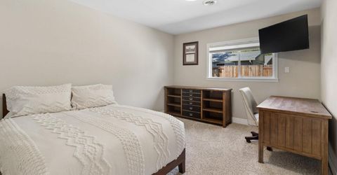 3410 W Country Club Ln, Sacramento, CA 95821 Photo