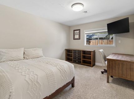 3410 W Country Club Ln, Sacramento, CA 95821 Photo