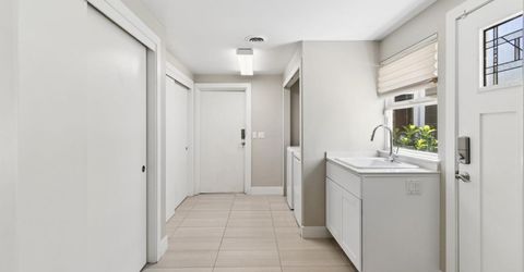 3410 W Country Club Ln, Sacramento, CA 95821 Photo