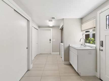 3410 W Country Club Ln, Sacramento, CA 95821 Photo